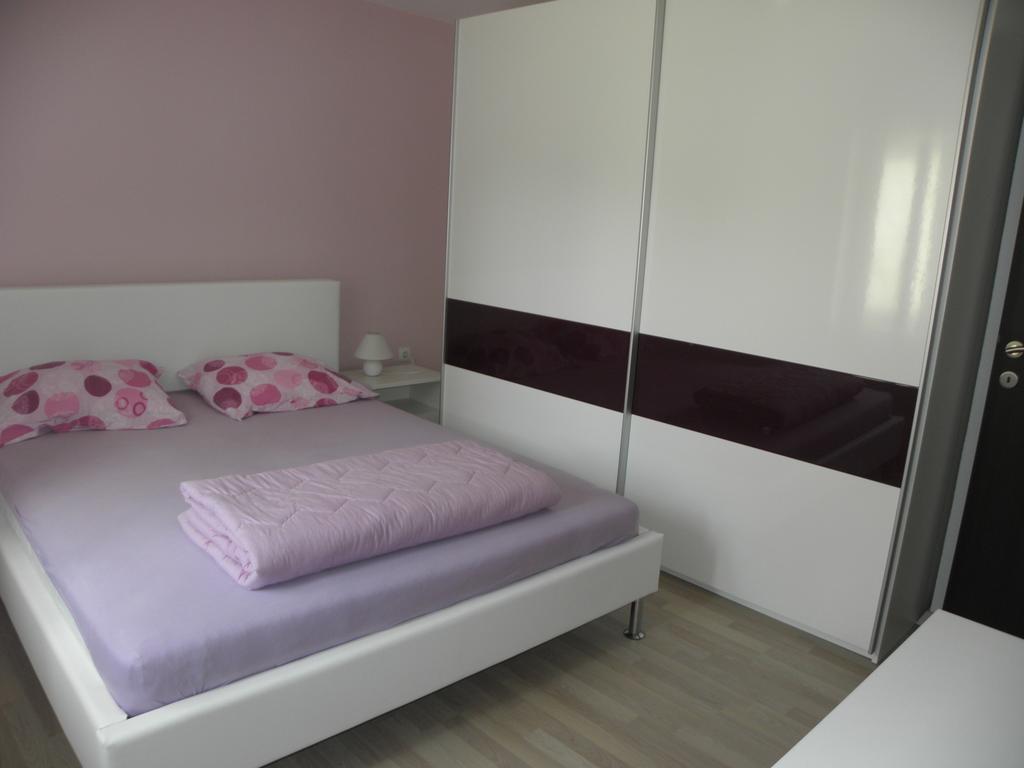 Apartment Jartic Betina  Rom bilde