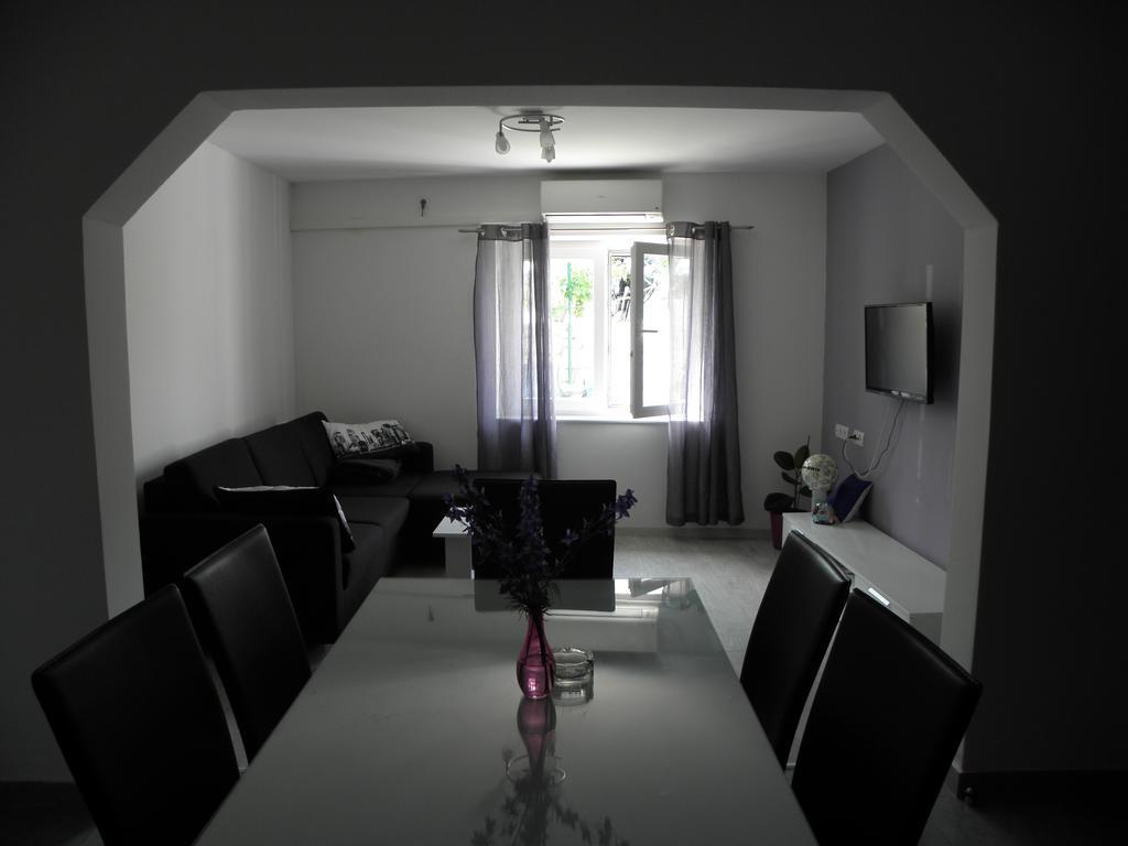 Apartment Jartic Betina  Eksteriør bilde